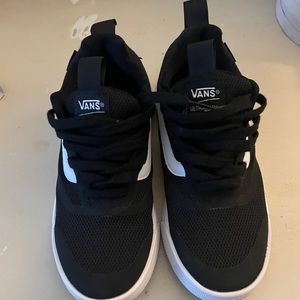 Vans ultra-range size 7